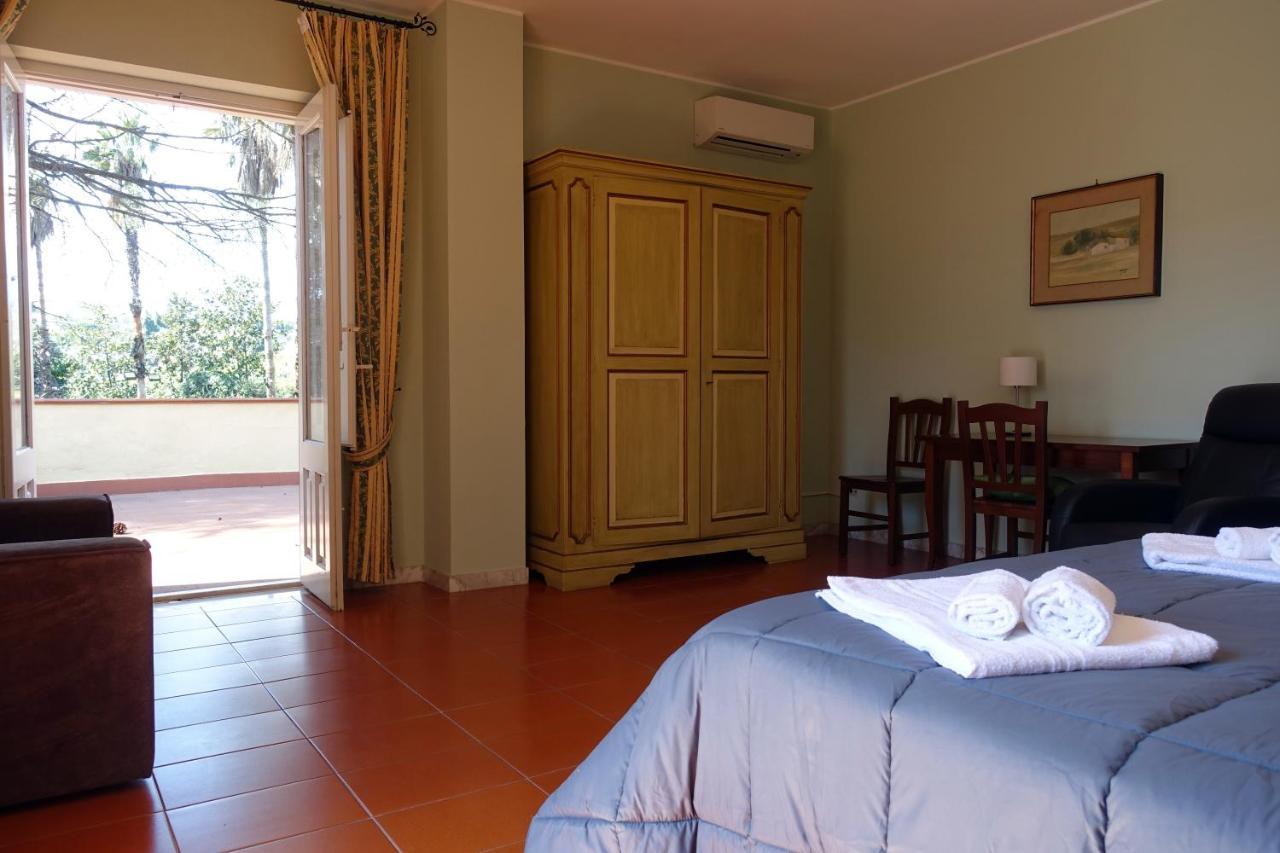 Villa Solaria サンタ・ヴェネリーナ エクステリア 写真